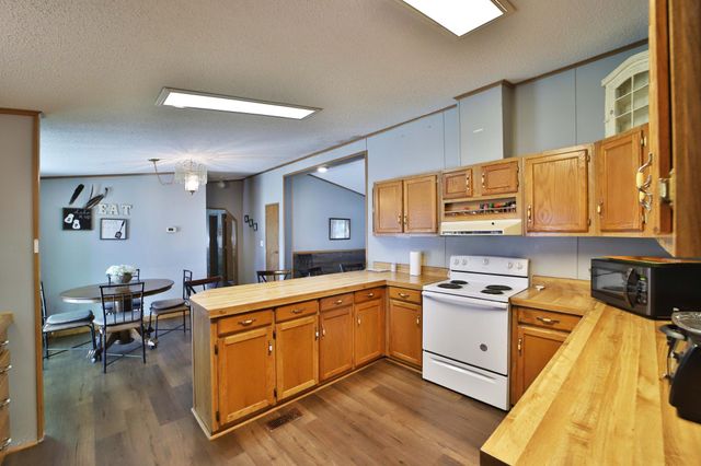 801 E Lake Street, Osakis, MN 56360