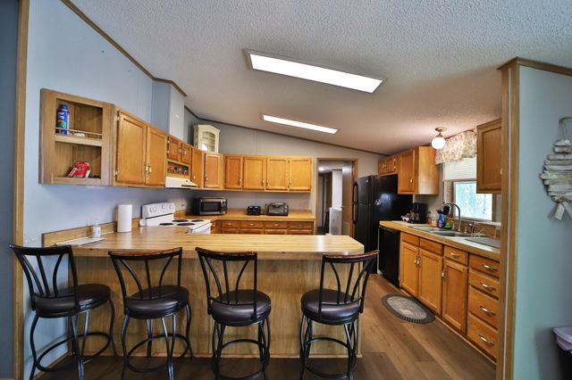 801 E Lake Street, Osakis, MN 56360