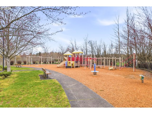 3521 Nw DAHLIA Dr, Camas, WA 98607