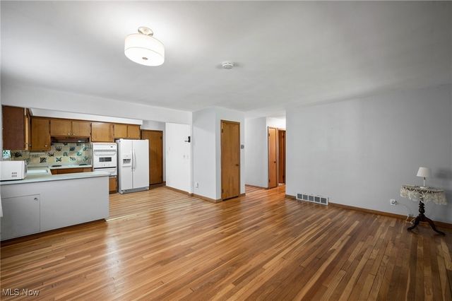 4031 Suffolk Road, South Euclid, OH 44121