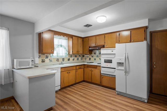 4031 Suffolk Road, South Euclid, OH 44121