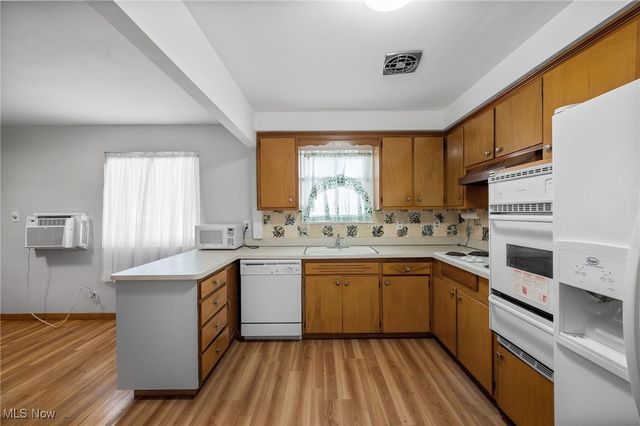 4031 Suffolk Road, South Euclid, OH 44121