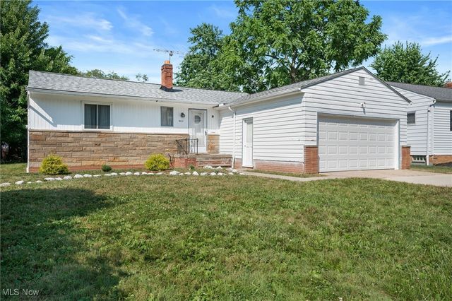 4031 Suffolk Road, South Euclid, OH 44121