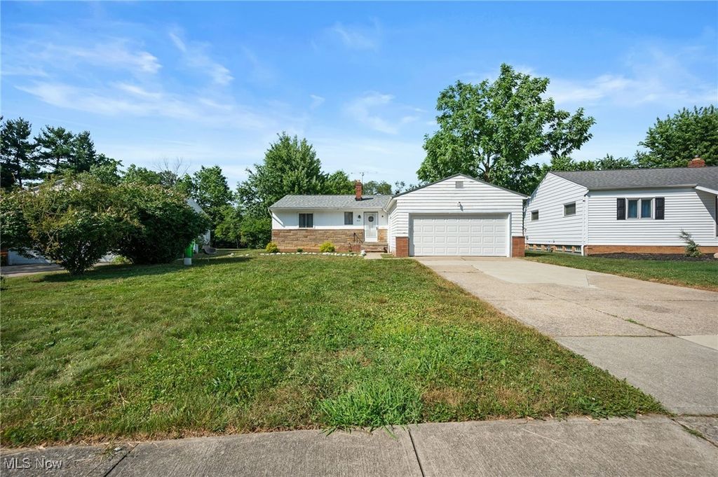 4031 Suffolk Road, South Euclid, OH 44121