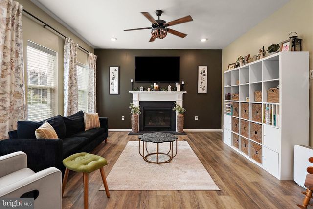 2205 SUNNYVALE, Pennsburg, PA 18073
