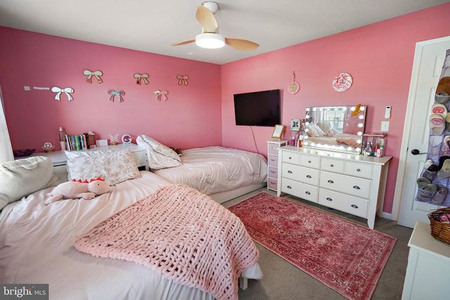 2205 SUNNYVALE, Pennsburg, PA 18073