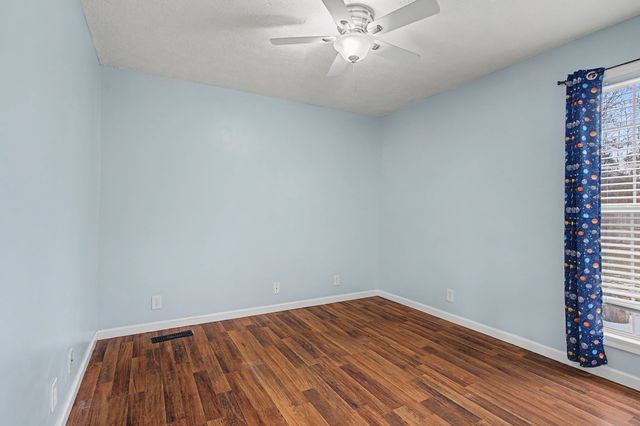 131 Cora St, Portland, TN 37148