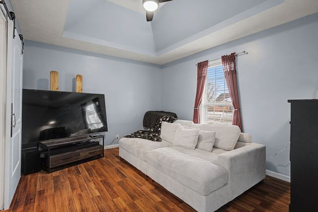 131 Cora St, Portland, TN 37148