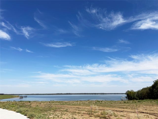 144 Endless Drive, West Tawakoni, TX 75474