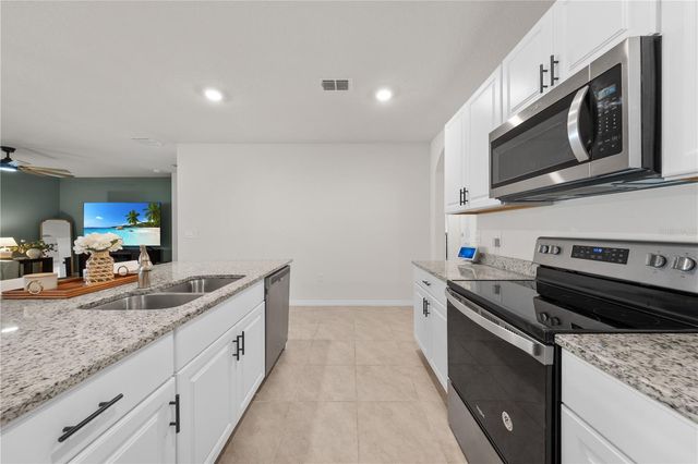907 GUADALUPE, Orange City, FL 32763
