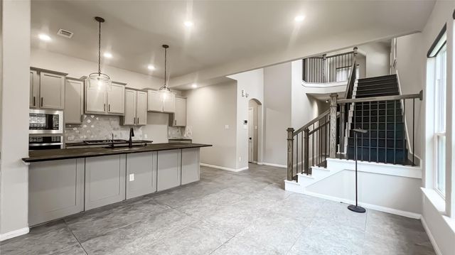 732 Lake Lacosta Drive, Katy, TX 77493