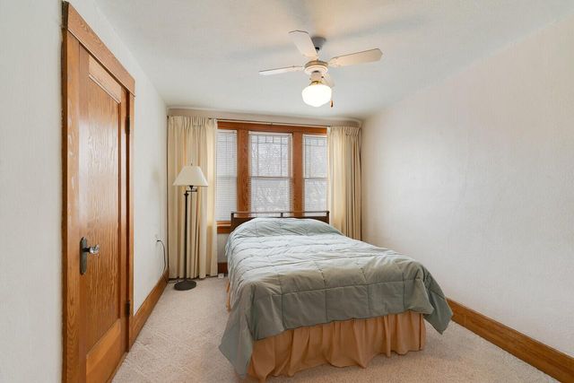 2405 State STREET, La Crosse, WI 54601