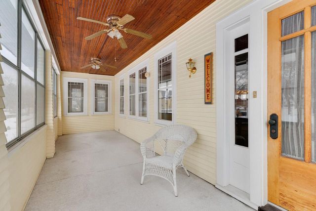 2405 State STREET, La Crosse, WI 54601