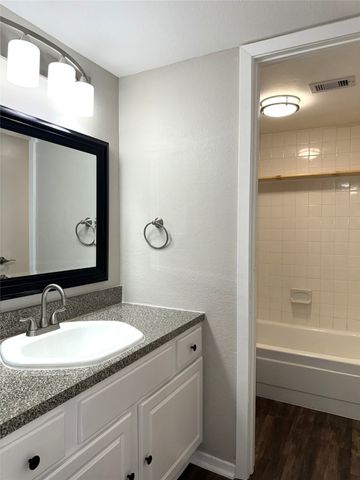 4653 Country Creek Drive 1124, Dallas, TX 75236