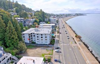 2104 Alki Avenue SW #205, Seattle, WA 98116