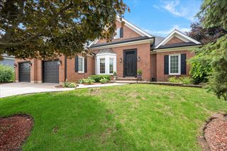 4101 St Andrews Court, St. Charles, IL 60174