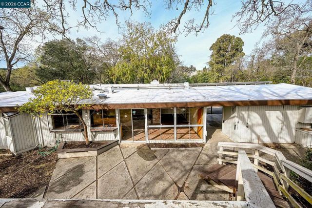 817 Slater Ave, Pleasant Hill, CA 94523