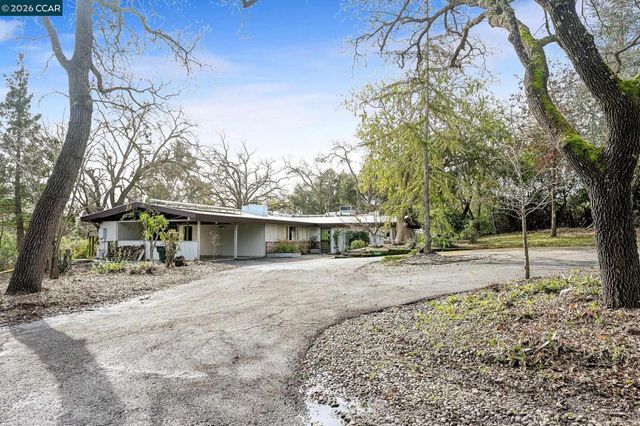 817 Slater Ave, Pleasant Hill, CA 94523