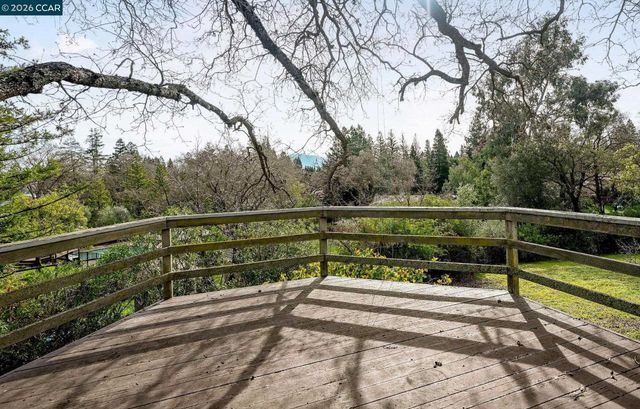 817 Slater Ave, Pleasant Hill, CA 94523