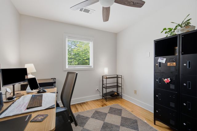 904 Ireland St, Nashville, TN 37208