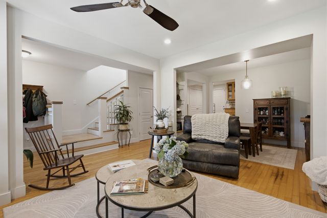 904 Ireland St, Nashville, TN 37208