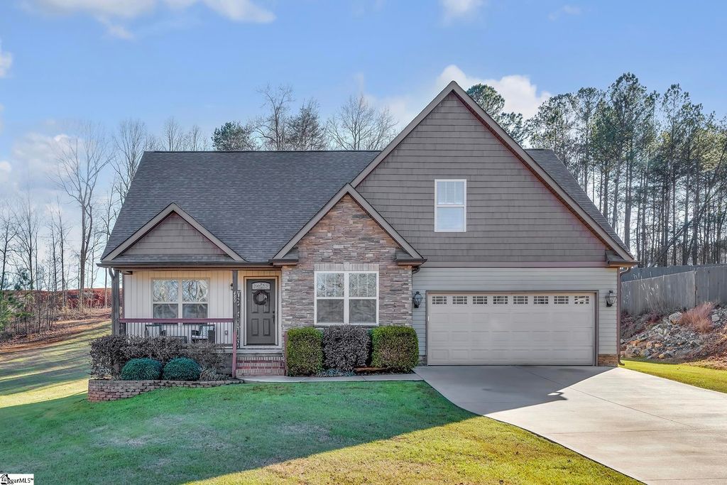 480 Abberly Lane, Boiling Springs, SC 29316