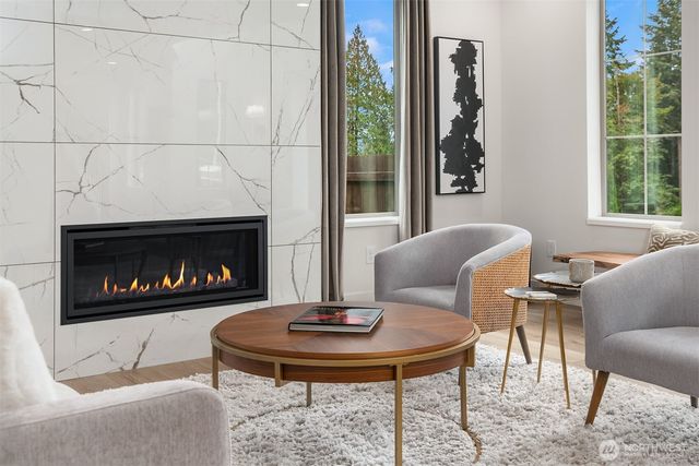 616 Chris David Drive, Steilacoom, WA 98388