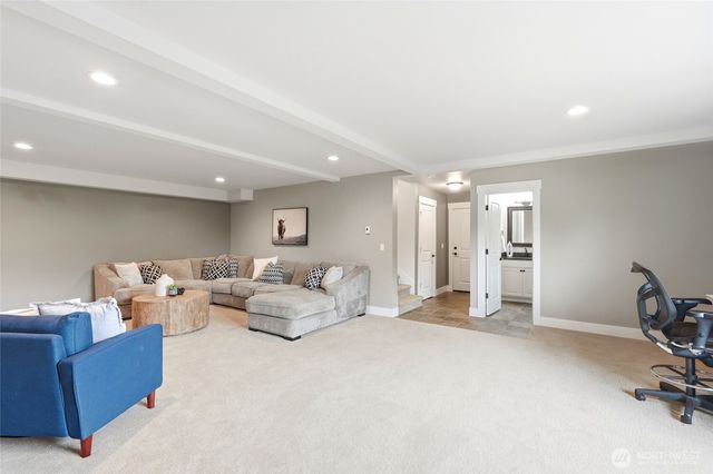 6218 212th Drive SE, Snohomish, WA 98290