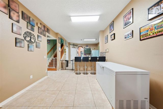 18212 BROOKPARK DRIVE, Tampa, FL 33647