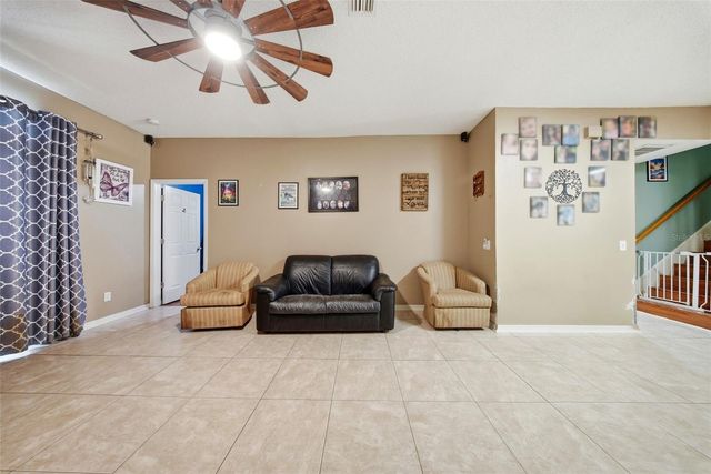 18212 BROOKPARK DRIVE, Tampa, FL 33647