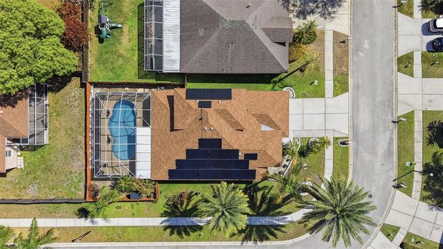 18212 BROOKPARK DRIVE, Tampa, FL 33647