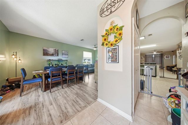 18212 BROOKPARK DRIVE, Tampa, FL 33647