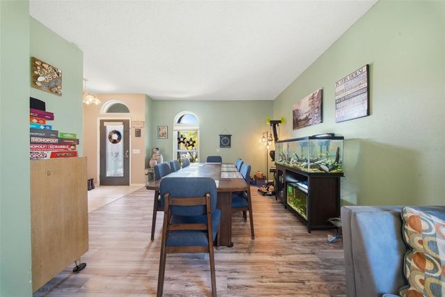 18212 BROOKPARK DRIVE, Tampa, FL 33647