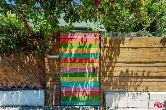 4309 Burns Avenue, Los Angeles, CA 90029