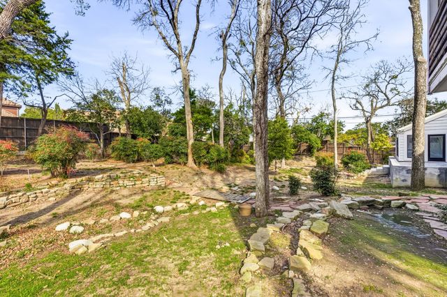 6815 Woodmark Court, Dallas, TX 75230