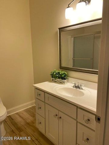 108 Appleoak Avenue B, Lafayette, LA 70506