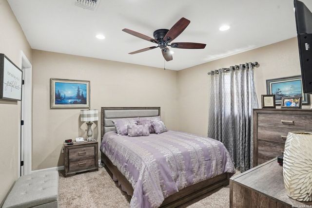 103 RIO GRANDE DR, Blanco, TX 78606