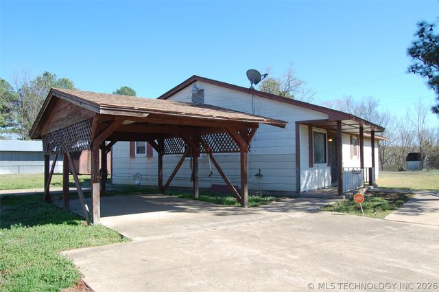 24320 C Street, Schulter, OK 74460
