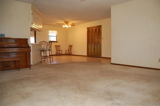 24320 C Street, Schulter, OK 74460