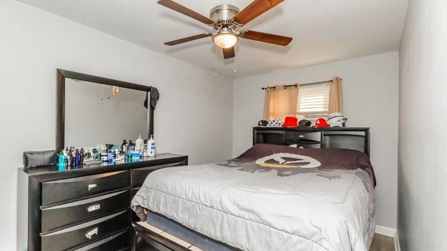 5141 S Carpenter Street, Chicago, IL 60609