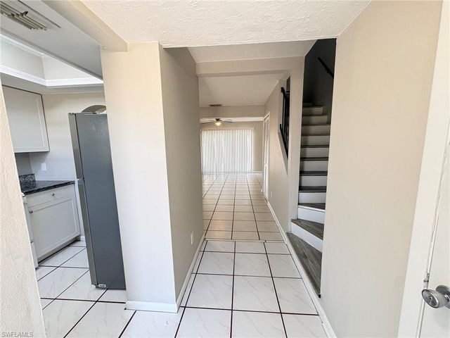 1123 SW 48th TER 106, Cape Coral, FL 33914