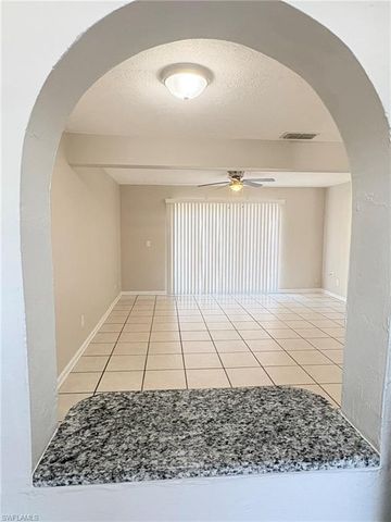 1123 SW 48th TER 106, Cape Coral, FL 33914