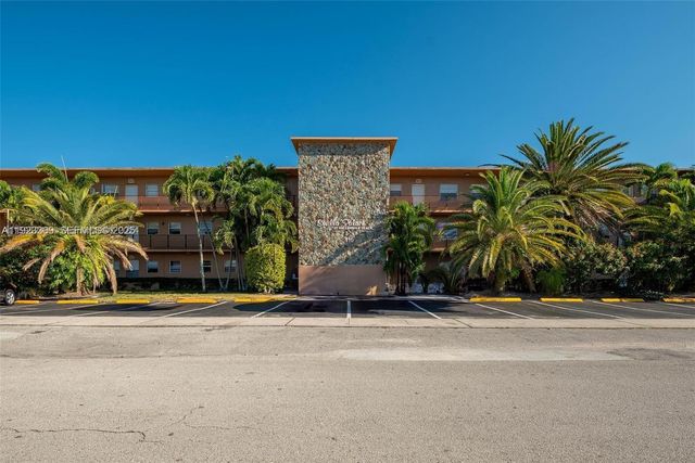 110 SE 2nd St 306, Hallandale Beach, FL 33009