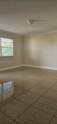 110 SE 2nd St 306, Hallandale Beach, FL 33009