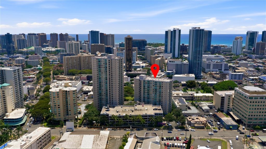 1448 Young Street 304, Honolulu, HI 96814
