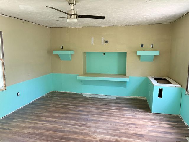 400 Flint Road, Waco, KY 40385