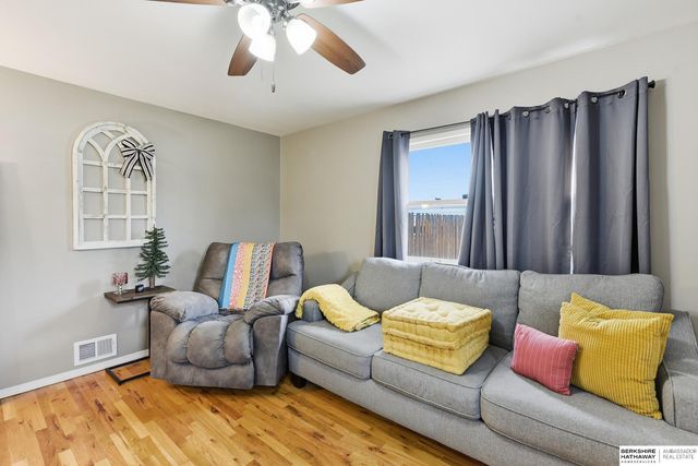 6058 Patterson Street, Omaha, NE 68117