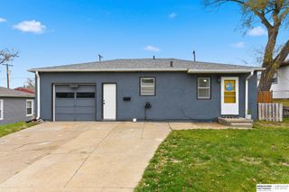 6058 Patterson Street, Omaha, NE 68117