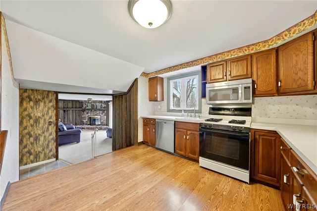 89 Montbleu Drive, Amherst, NY 14068