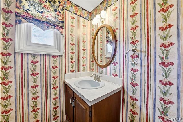 89 Montbleu Drive, Amherst, NY 14068